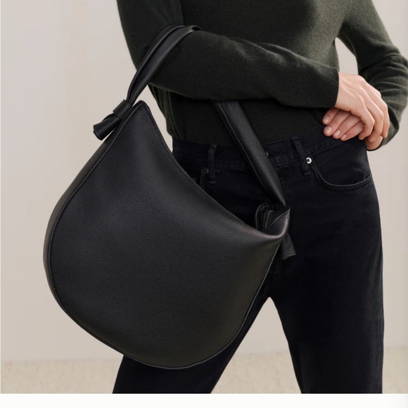 Jenni Kayne Handbags - Jenni Kayne Lauren Toto in black